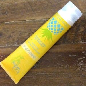 Exfoliating foot scrub